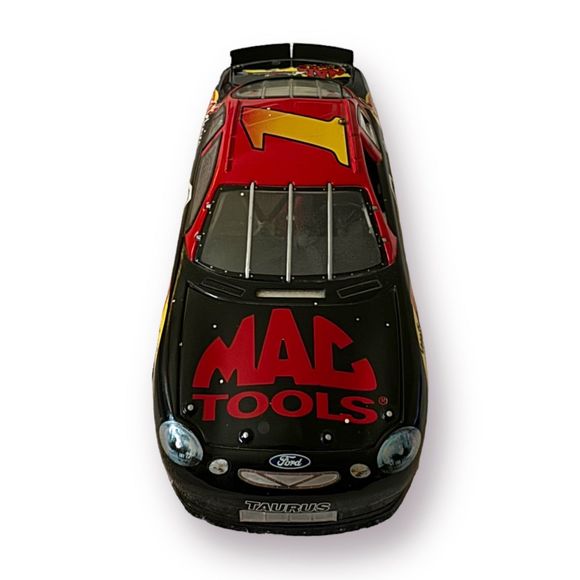 Mac Tools Collector's Club #1 The‎ Pro’s Choice Racing Champion 1:24 DieCast - Picture 9 of 10